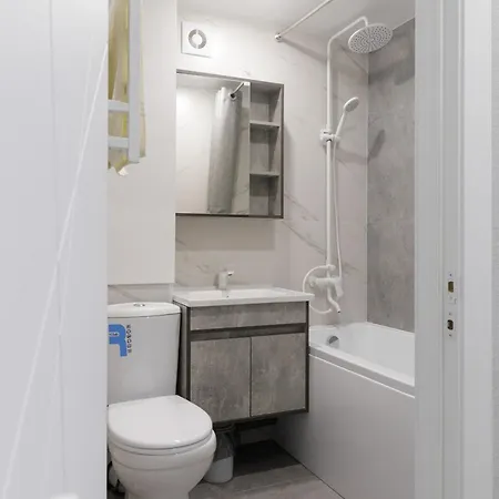 Сomfortable Apartment In The Central Square Ustʼ-Kamenogorsk Dış mekan fotoğraf