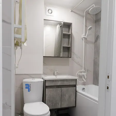 Сomfortable Apartment In The Central Square Ustʼ-Kamenogorsk Dış mekan fotoğraf